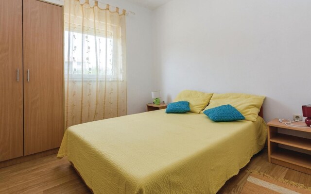 Amazing Apartment in Vir With 2 Bedrooms and Wifi
