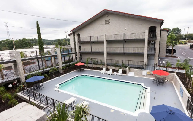 Econo Lodge