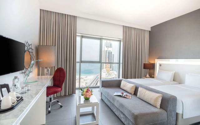 The First Collection Dubai Marina Hotel