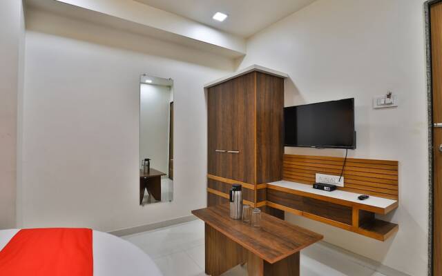 OYO 15981 Hotel Shiv Ganga
