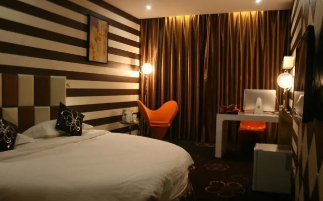 Victoria Hotel