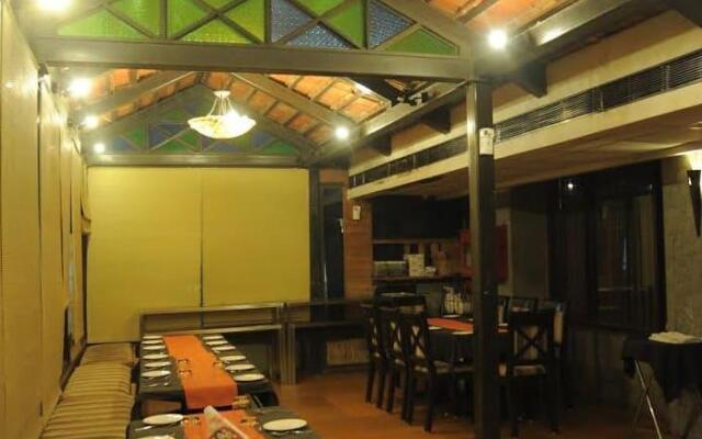 Hotel Heritage 2001-Nagpur