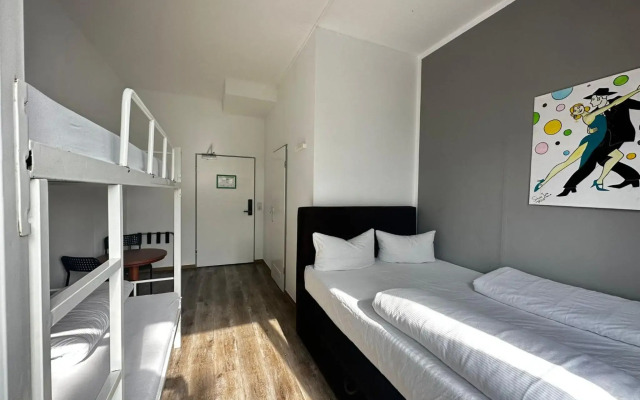 Ootel.com