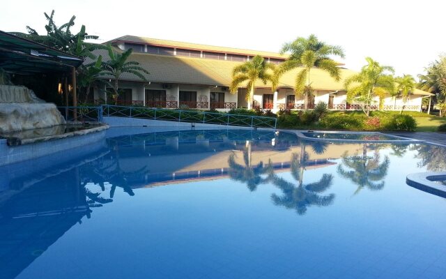 Borneo Paradise Beach Hotel