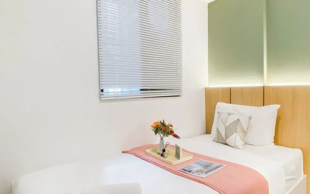 Restful And Homey 2Br At Meikarta Apartment