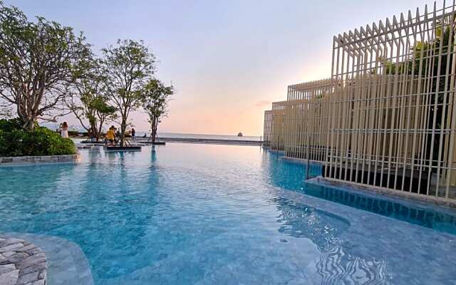 Veranda Residence pattaya By Sea