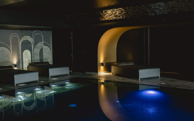 H Hotel
