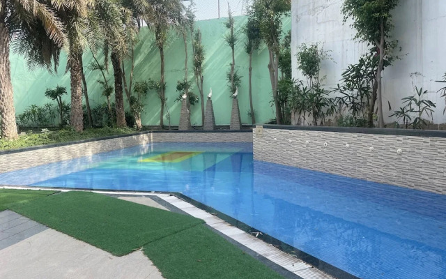 V Retreat Gurgaon