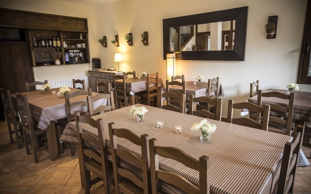 Abadia De Montenartro Hostel