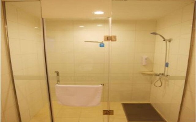 Hanting Hotel (Qingdao Development Zone Xiangjiang Road)