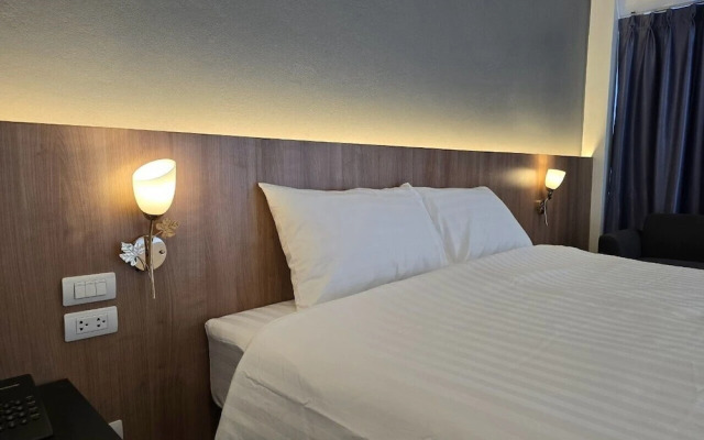 Manee Mantra Hotel Kanchanaburi