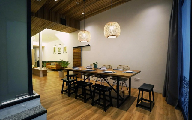 Chaos Boutique Hotel