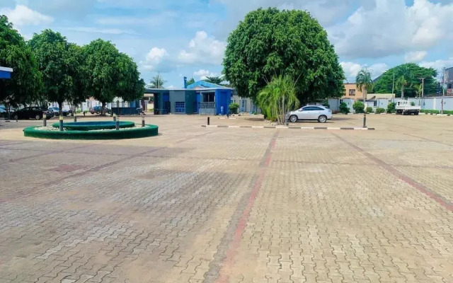 Vienna International Hotel