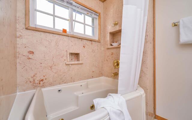 Station House Inn - Near Heavenly Gondola