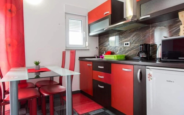 Nada Apartmani