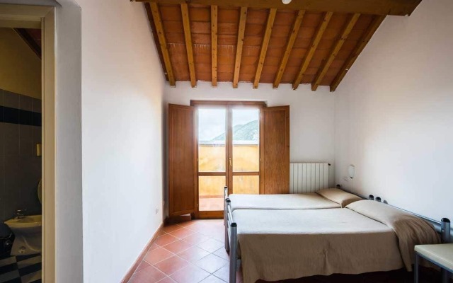 Student's Hostel Gowett