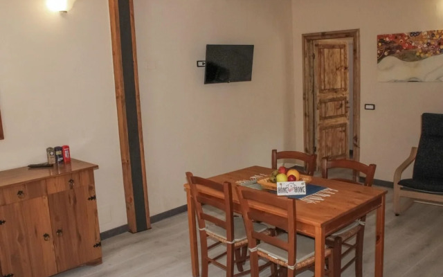 A Charming Stay in Casola in Lunigiana