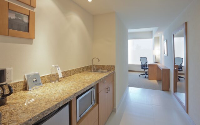Hampton Inn by Hilton Guadalajara/Expo