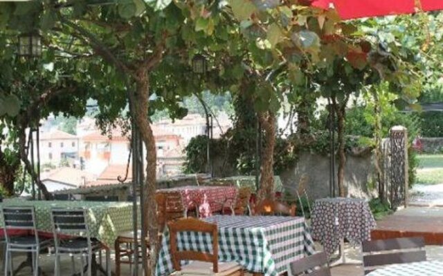 Albergo Ristorante Ai Pini