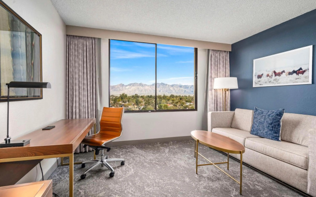 DoubleTree by Hilton Tucson - Reid Park