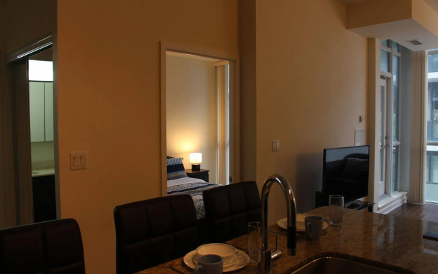 Custom Luxury Suite - By Elite Suites