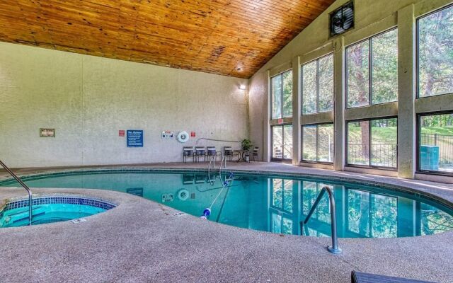 Pinecrest Townhomes