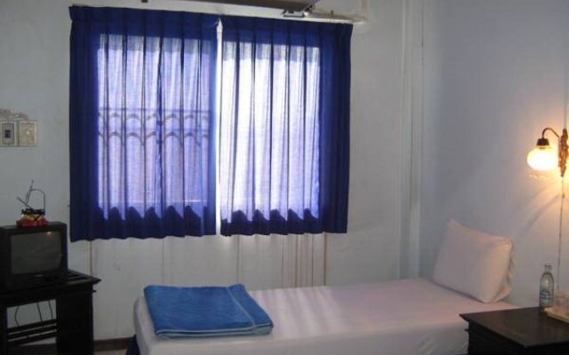 Sky House Guesthouse