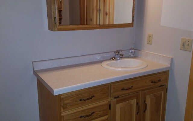 Katherine Lake Lodge