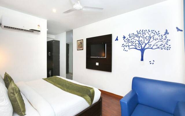 OYO 3712 Chandigarh Grand