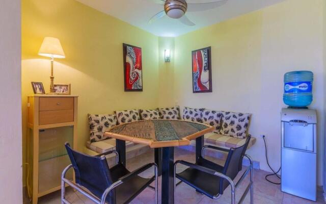 Esperanza Downstairs by Skyrun