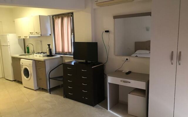 Can Apartments