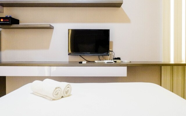 Comfy And Clean Studio Apartment At Orchard Supermall Mansion