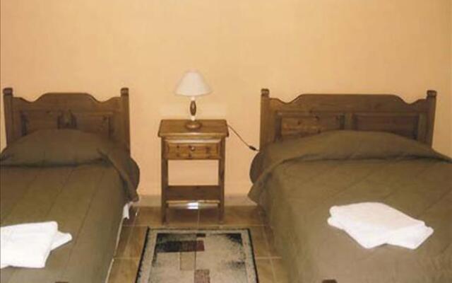 Izela Hotel