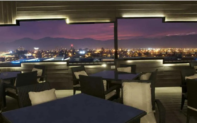 Hampton by Hilton Rancagua