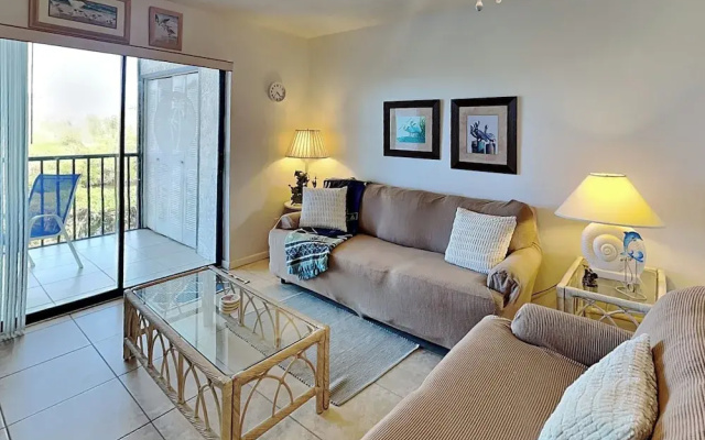 Admirals Bay 153 by Distinctive Beach Rentals
