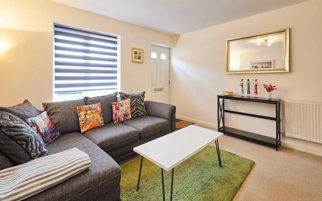 Host Stay Happy Home