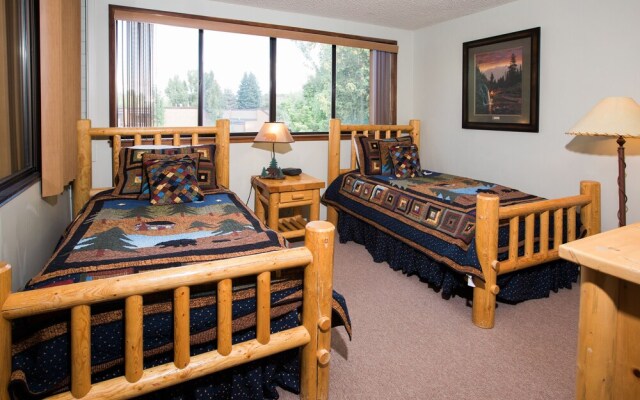 Park Avenue Condominiums