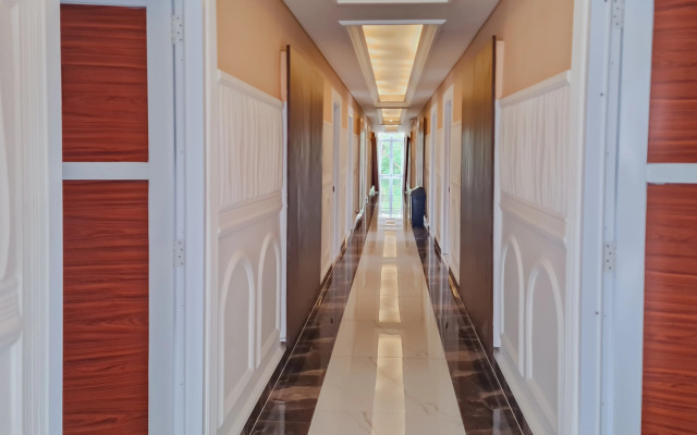 Sans Hotel Grand Sabaraya Cikampek