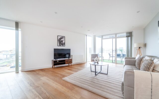 The Thames Collection