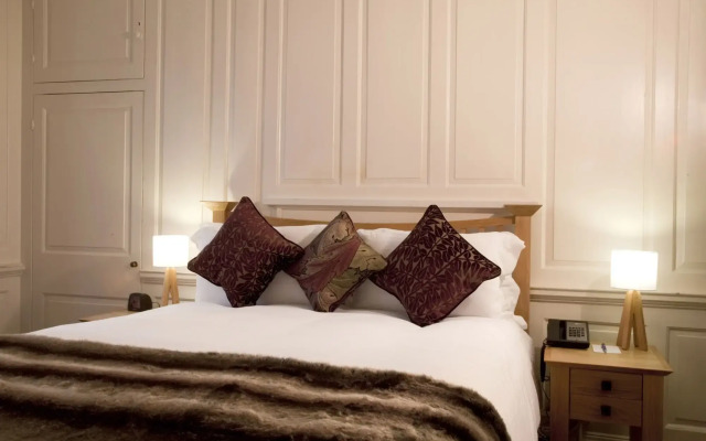 Vanbrugh House Hotel