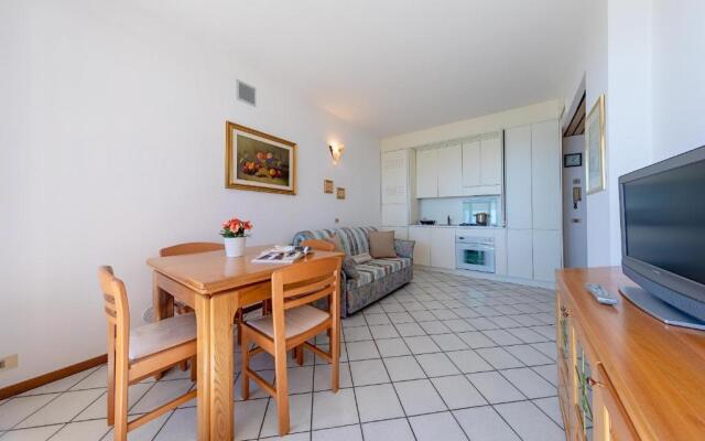 Ferrari 13 Apartment by Wonderful Italy