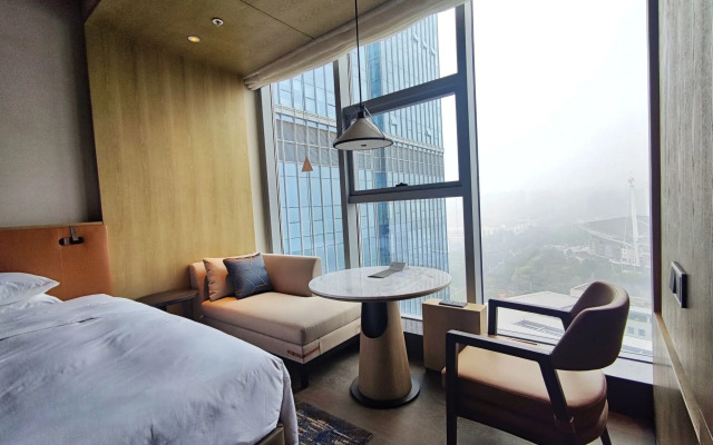 Courtyard by Marriott Luoyang