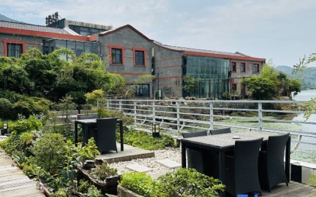 Xinmu Lanlian Boutique Hotel