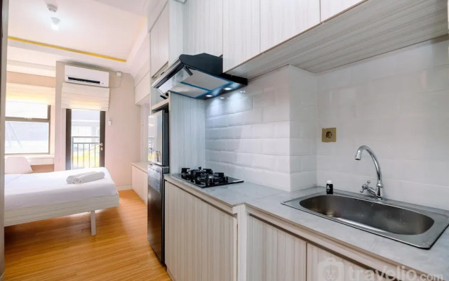 Great Deal And Homey Studio Transpark Cibubur Apartment