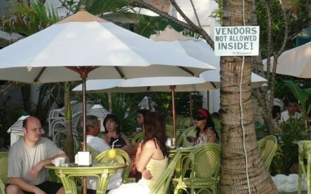 La Reserve Resort Hotel