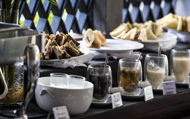 Central Suite Residence