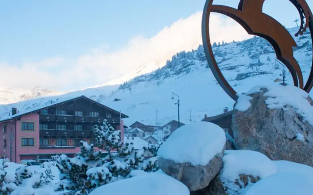 Sporthotel Zürsersee