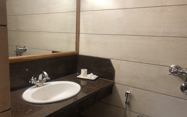 Hotel Asian Plaza Mcleodganj