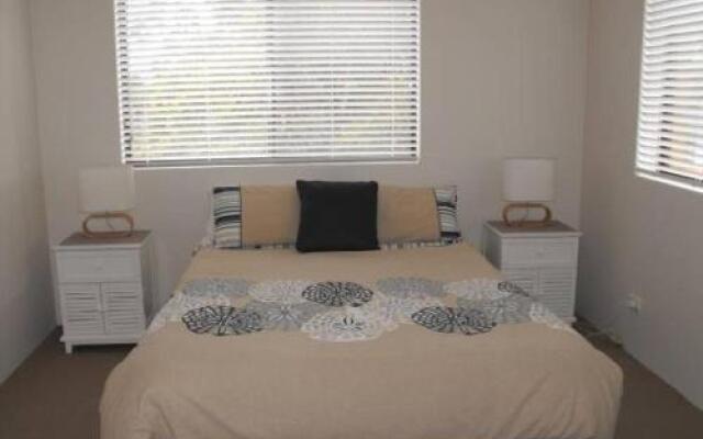 Fleur Court, Unit 9, 26-28 Head Street