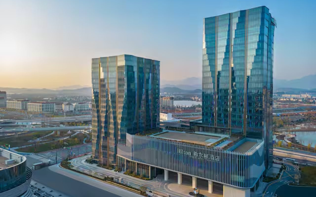 Hilton Quzhou